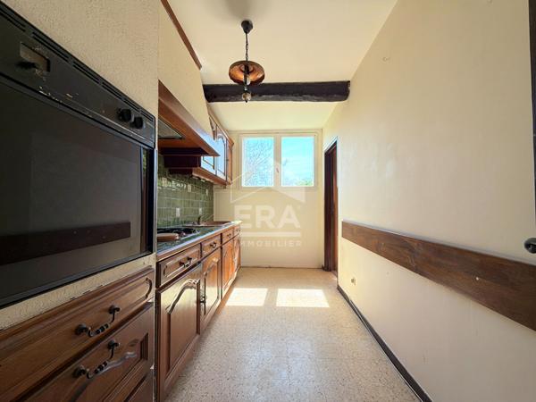 A VENDRE EN EXCLUSIVITE 84120 PERTUIS APPARTEMENT 3 PIECES D'ENVIRON 64M² AVEC BALCON, CAVE ET 1 PLACE DE STATIONNEMENT.