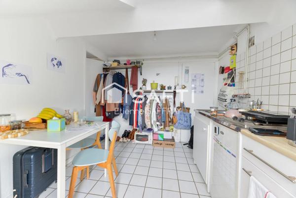 Appartement 2 pièces - 19 m² au sol - Rue Dobrée