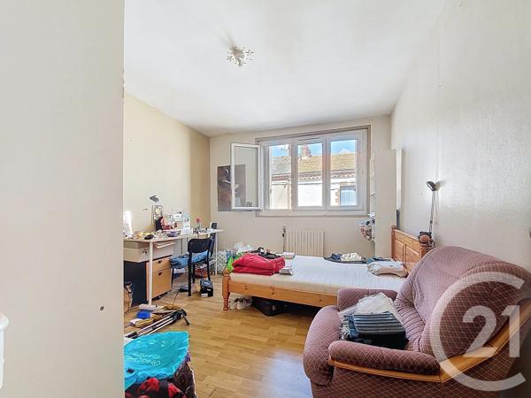 Maison à vendre  4 pièces - 153,40 m 2   LA MONTAGNE  - 44