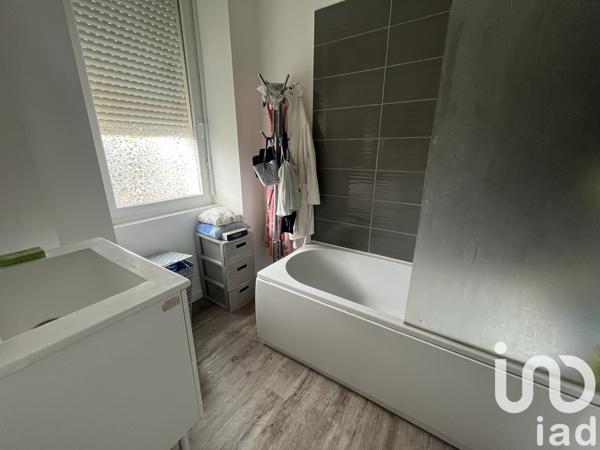 Maison à vendre 4 pièces 97 m² Châtillon-sur-Thouet