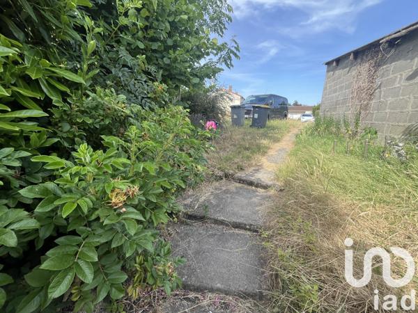 Maison à vendre 4 pièces 97 m² Châtillon-sur-Thouet