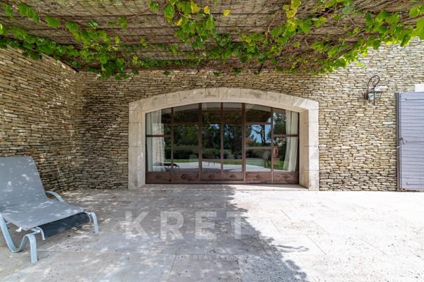 Propriété de 299m2 - Saumane-de-Vaucluse (Luberon)