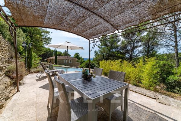 Propriété de 299m2 - Saumane-de-Vaucluse (Luberon)