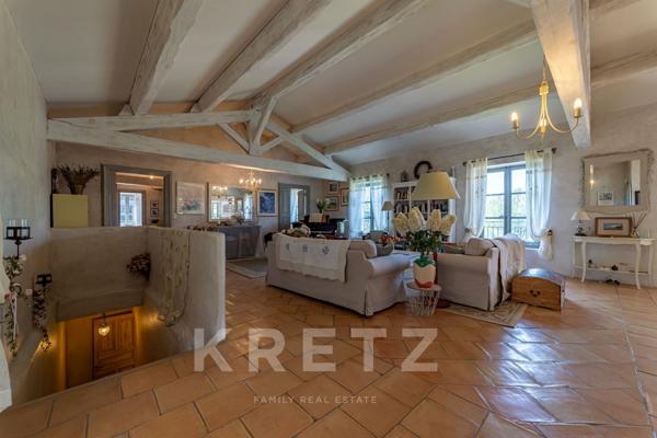 Propriété de 299m2 - Saumane-de-Vaucluse (Luberon)