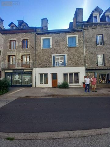 Maison à vendre à Allanche dans le Cantal (15160), ref : FG/2261