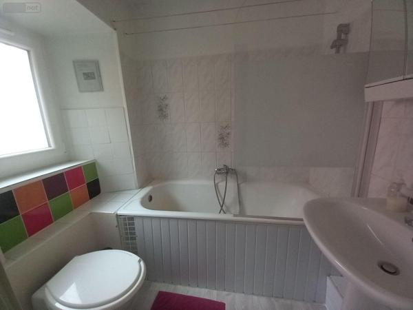 Maison à vendre à Allanche dans le Cantal (15160), ref : FG/2261