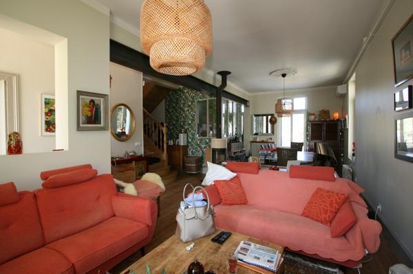 Villa Belle Époque avec piscine, quartier prisé de Pontailla