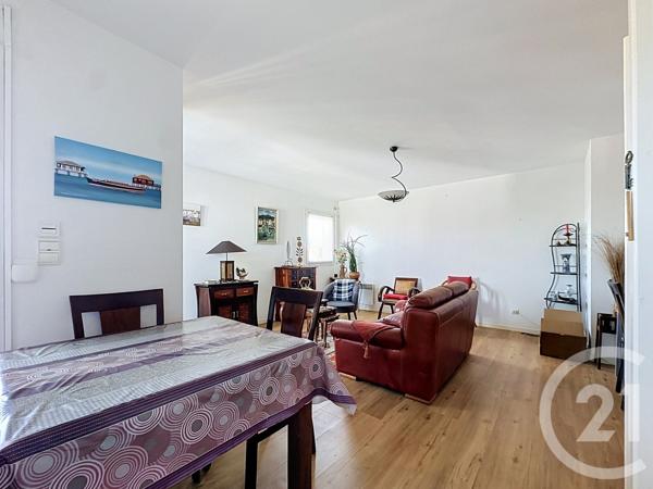 Appartement T3 à vendre  3 pièces - 66,10 m 2   GUJAN MESTRAS  - 33