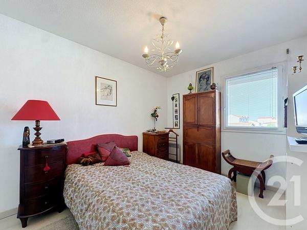 Appartement T3 à vendre  3 pièces - 66,10 m 2   GUJAN MESTRAS  - 33