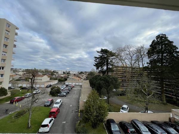 Appartement T4/5 - terrasse - vue dégagée
