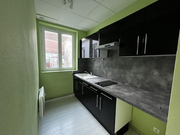 Location Appartement75 m² - 3 Pièces - ST POL SUR TERNOISE (62130)