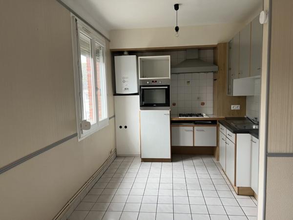 Location Appartement60 m² - 3 Pièces - ST POL SUR TERNOISE (62130)