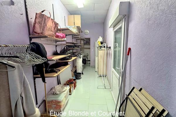 Local commercial à louer à Hazebrouck dans le Nord (59190), ref : H9705   
Nouveau monde