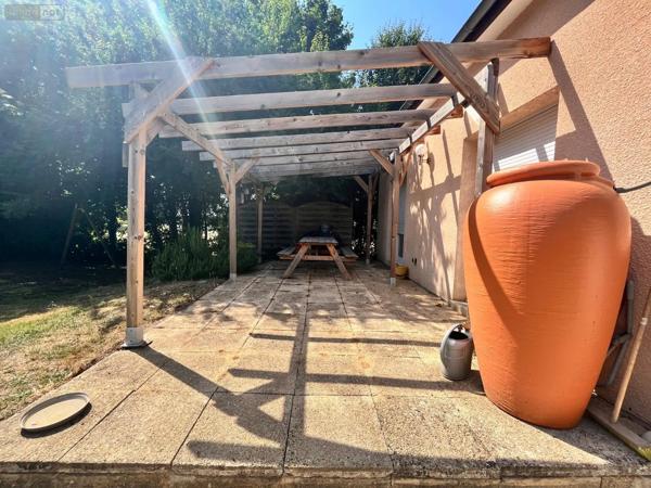 Location - Maison Jonchery-sur-Vesle 51140 130 m 2 800 m 2
