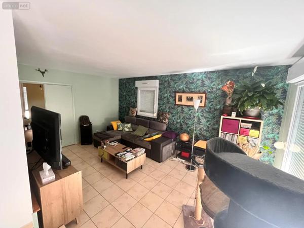 Location - Maison Jonchery-sur-Vesle 51140 130 m 2 800 m 2