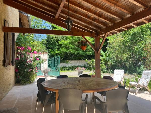 PLAISANCE (32): SANS TRAVAUX, MAISON XVIIIs restaurée avec élégance SUR 240M2 habitables, 6600m2 de jardin,géothermie,  puits, géothermie, grandes dependances environnement bucolique