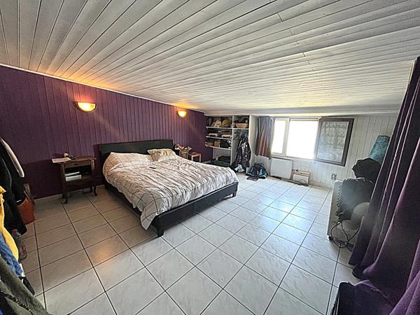 Appartement à vendre 4 pièces MEYTHET (74)