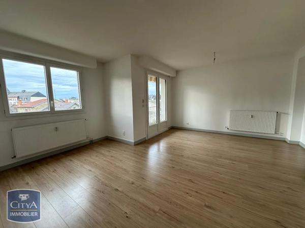 Appartement à louer 3 pièces 67.15m² Brive-la-Gaillarde (19100)