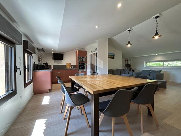 Maison Beaumes De Venise - 9 pièces - 280m² - Piscine