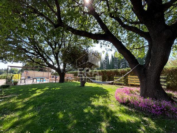 Maison Beaumes De Venise - 9 pièces - 280m² - Piscine