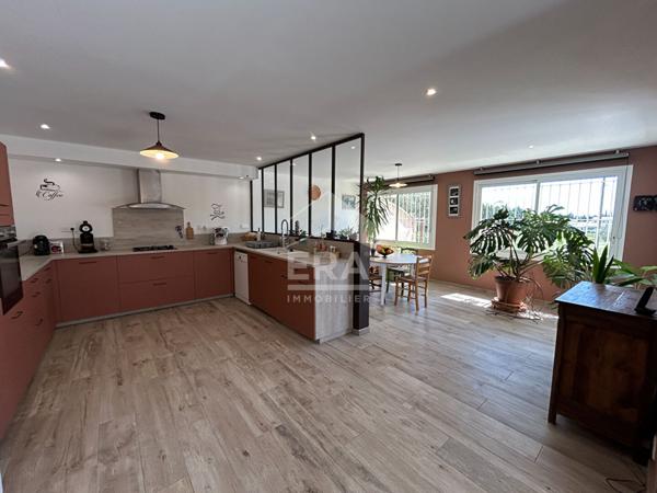 Maison Beaumes De Venise - 9 pièces - 280m² - Piscine