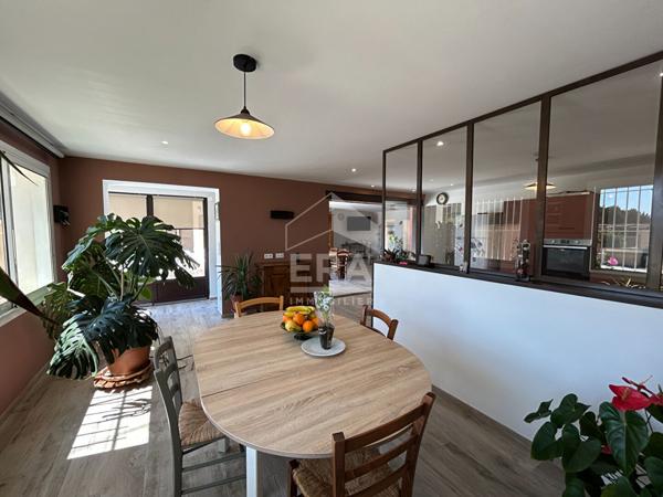 Maison Beaumes De Venise - 9 pièces - 280m² - Piscine