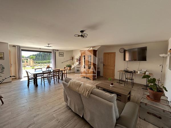 Maison Beaumes De Venise - 9 pièces - 280m² - Piscine