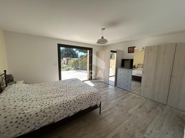 Maison Beaumes De Venise - 9 pièces - 280m² - Piscine