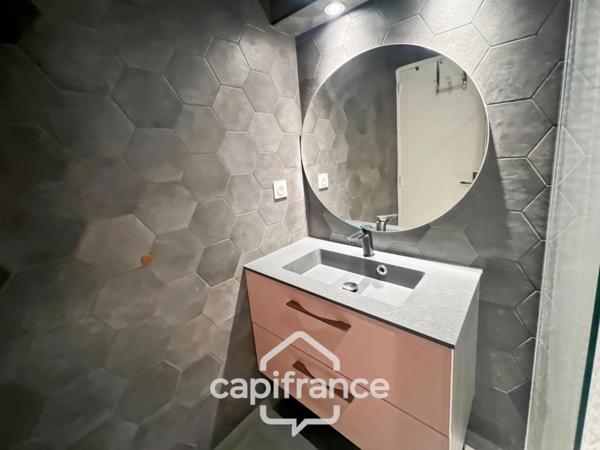 Appartement à vendre 3 pièces (83), Bormes les mimosas, la Favière, T3 avec Parking, dernier étage et vue mer.