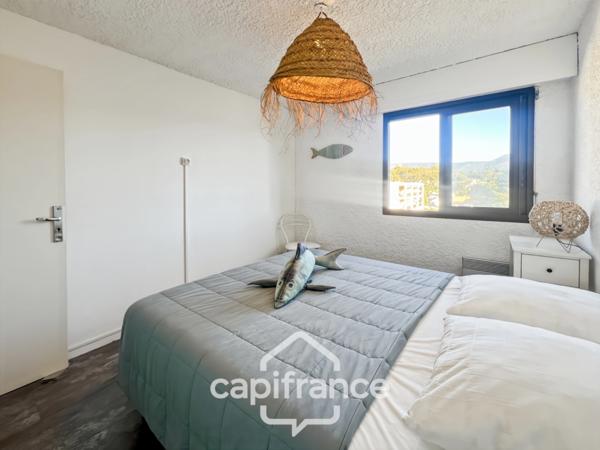 Appartement à vendre 3 pièces (83), Bormes les mimosas, la Favière, T3 avec Parking, dernier étage et vue mer.