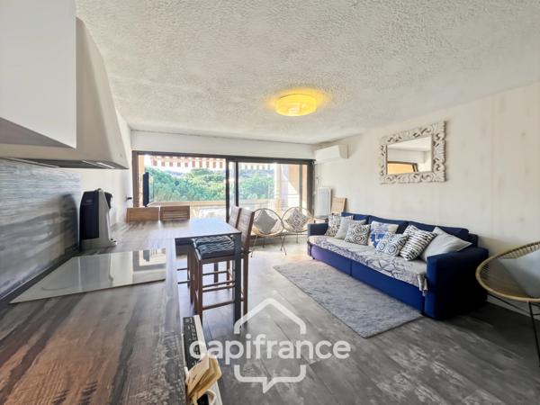 Appartement à vendre 3 pièces (83), Bormes les mimosas, la Favière, T3 avec Parking, dernier étage et vue mer.