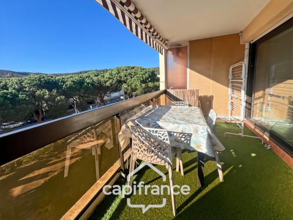 Appartement à vendre 3 pièces (83), Bormes les mimosas, la Favière, T3 avec Parking, dernier étage et vue mer.