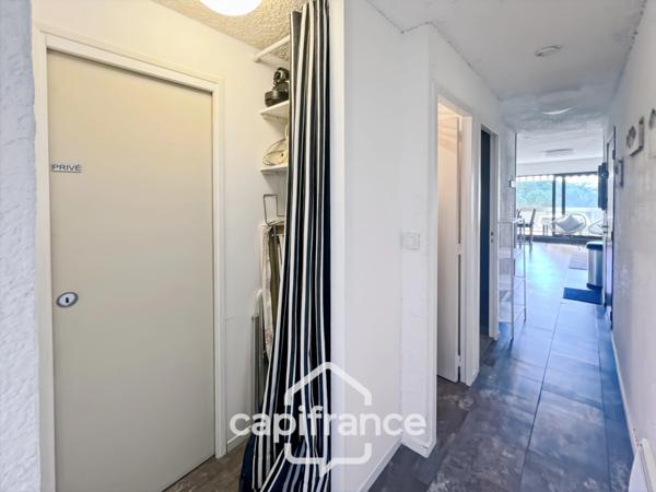 Appartement à vendre 3 pièces (83), Bormes les mimosas, la Favière, T3 avec Parking, dernier étage et vue mer.