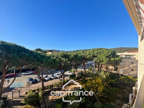 Appartement à vendre 3 pièces (83), Bormes les mimosas, la Favière, T3 avec Parking, dernier étage et vue mer.