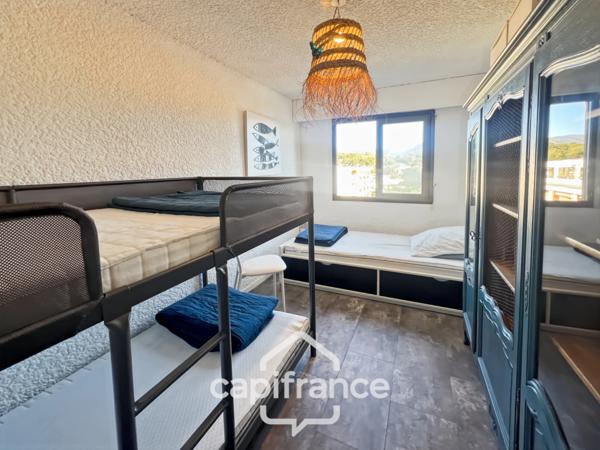 Appartement à vendre 3 pièces (83), Bormes les mimosas, la Favière, T3 avec Parking, dernier étage et vue mer.