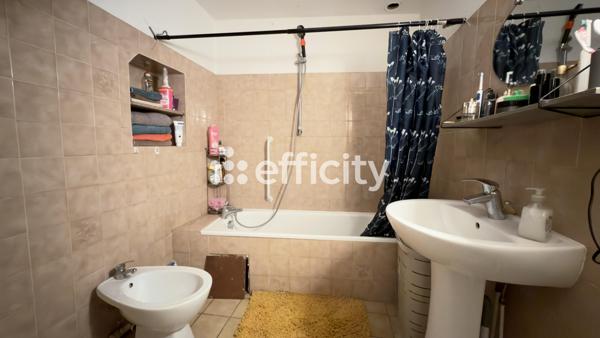 Immeuble 4 pièces - 190 m² Exclusivité efficity