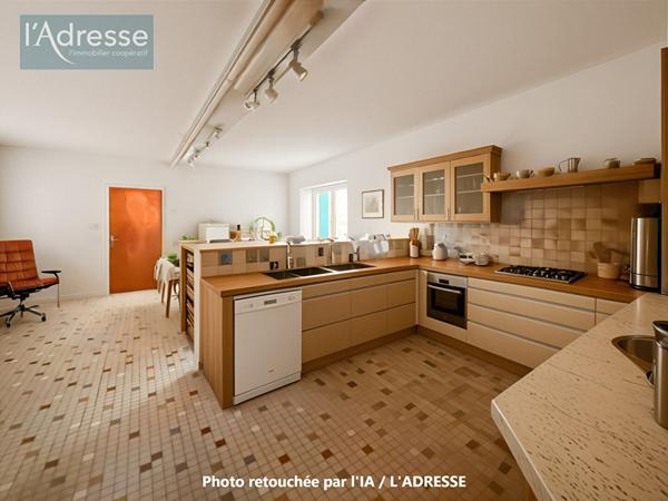 Ensemble immobilier en pierres et dépendances