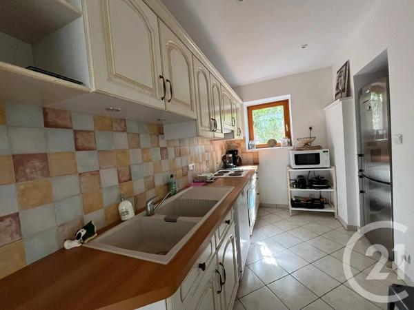 Maison à vendre  7 pièces - 159,08 m 2   VIF  - 38