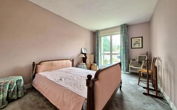 Appartement à vendre    6 pièces •  Chambourcy
