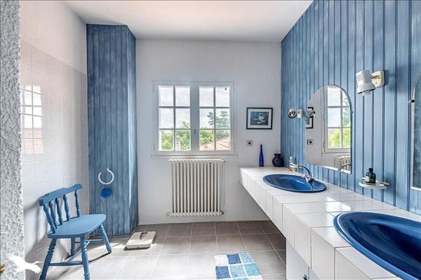 Maison à vendre |  Pompignac |  7 pièces | 178 m²