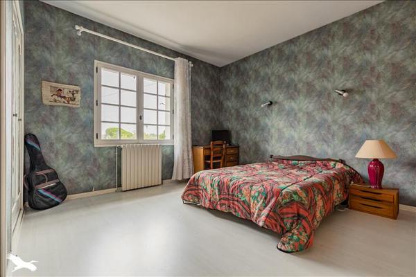 Maison à vendre |  Pompignac |  7 pièces | 178 m²