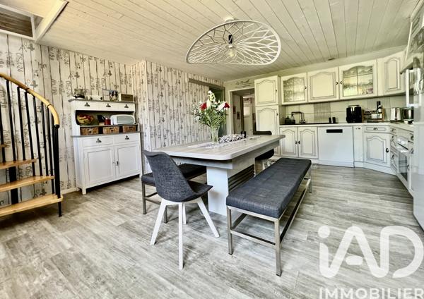 Maison à vendre 7 pièces 165 m² Aigrefeuille-d'Aunis