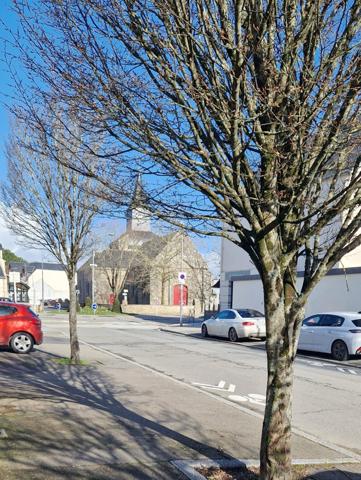 Appartement 3 pièces lumineux avec balcon – au calme, proche commerces