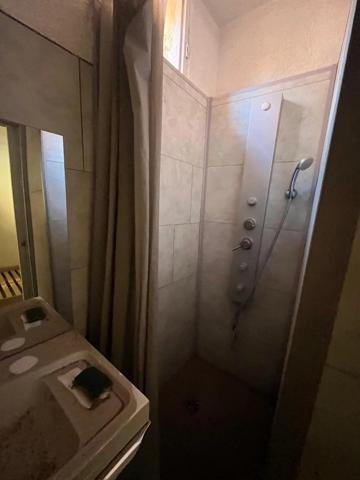 Vente                                                      Immeuble
                        
                     4 pièces                      90 m2                     à Perpignan