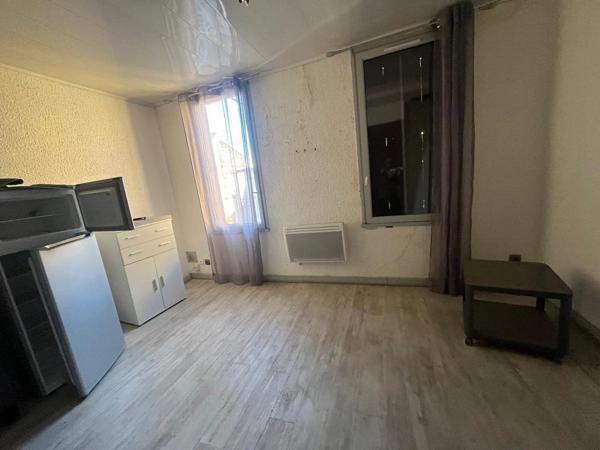 Vente                                                      Immeuble
                        
                     4 pièces                      90 m2                     à Perpignan