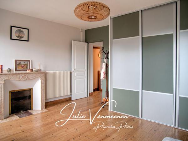 Maison Roquettes 7 pièce(s) 185.06 m2