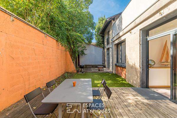 Loft industriel avec jardin secret à Caudéran Liberté
