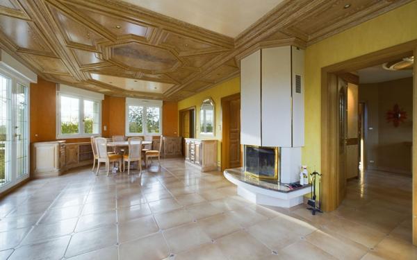 Maison à louer    6 pièces •  Holtzheim