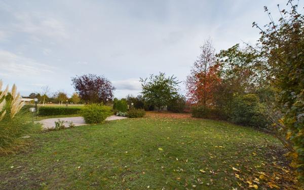 Maison à louer    6 pièces •  Holtzheim