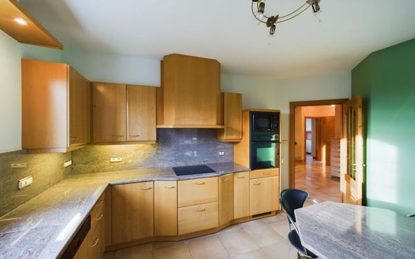 Maison à louer    6 pièces •  Holtzheim